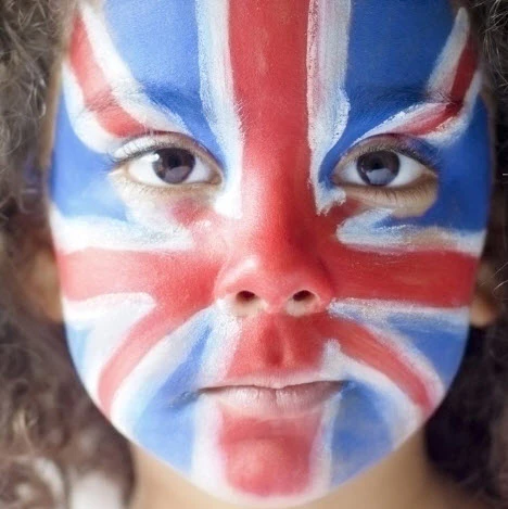 Colour Make Up Sticks Stargazer - Flag (Box 12 Sticks) - Image 2