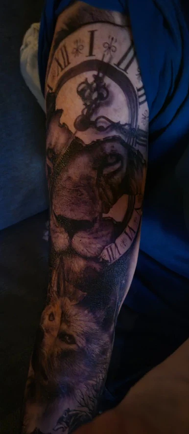Full Sleeve Arm/Leg Tattoo Clockwork Lion and Wolves - Image 3