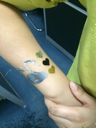 Honeymoon Metallic Tattoos - Image 2