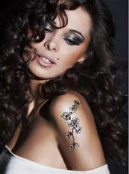 Lace, Chains & Flowers (16 Tattoos) - Image 3