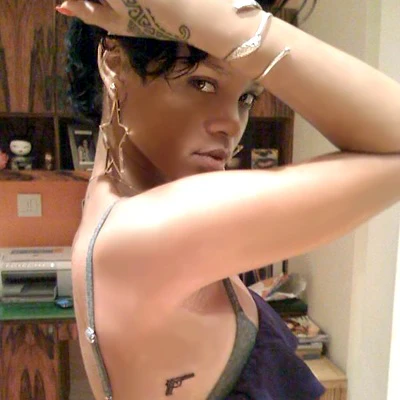 Rihanna - Revolver Tattoo