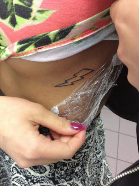 Strepik Lightning Bolt Tattoo - Image 2