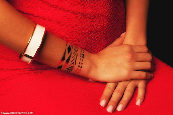 Swag Metallic Tattoos