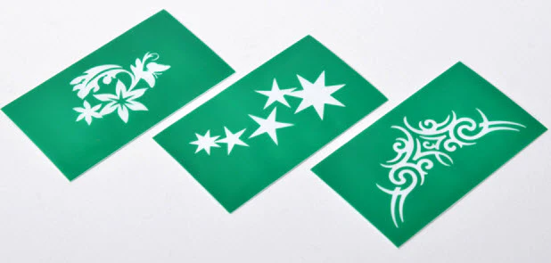 White Temporary Tattoo Spray + 3 Stencils - Image 5